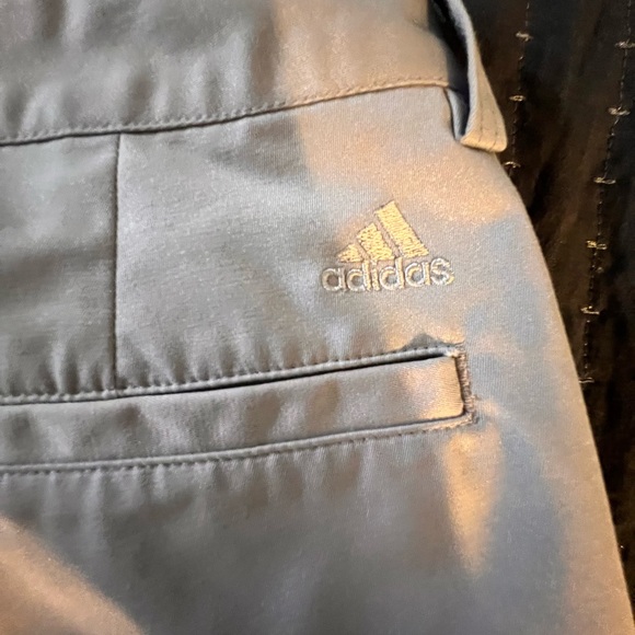 Adidas Shorts Womens Medium Climalite Flat Front Golf Beige Khaki Chino Bermuda - Picture 12 of 12